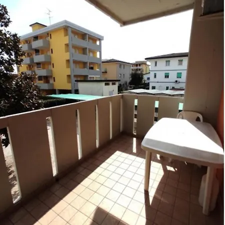 Apartment Cozy Flat Near The